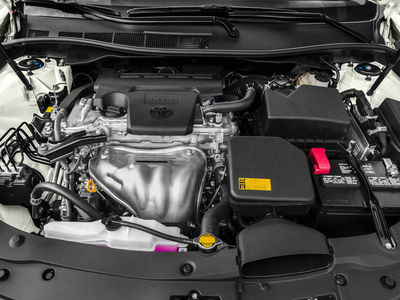 2016 Toyota Camry SE Sedan 4D