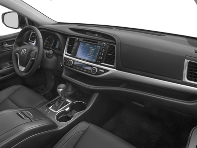 2018 Toyota Highlander XLE Sport Utility 4D