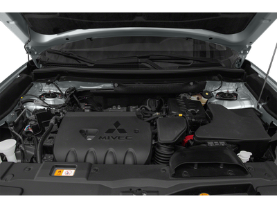 2020 Mitsubishi Outlander ES Sport Utility 4D