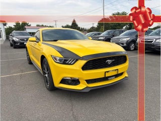 2015 Ford Mustang EcoBoost Coupe 2D
