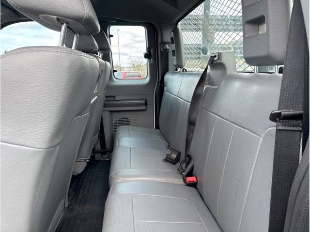 2012 Ford Super Duty F-450 DRW 162" W.B. 4D