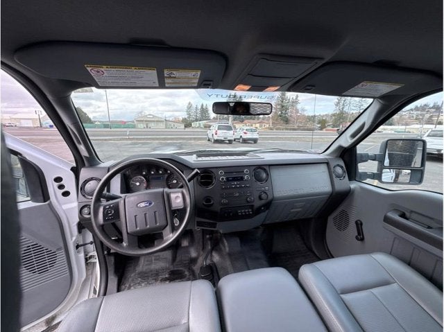 2012 Ford Super Duty F-450 DRW 162" W.B. 4D