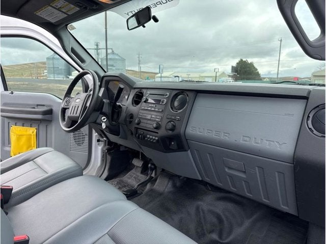 2012 Ford Super Duty F-450 DRW 162" W.B. 4D