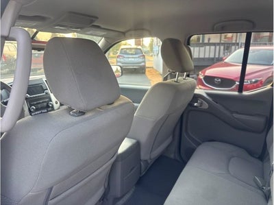 2018 Nissan Frontier SV Pickup 4D 6 ft