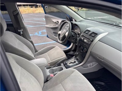 2010 Toyota Corolla Sedan 4D