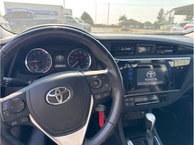 2017 Toyota Corolla SE Sedan 4D