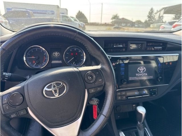 2017 Toyota Corolla SE Sedan 4D