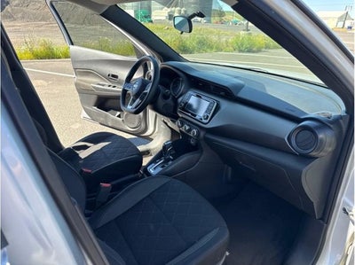 2019 Nissan Kicks S