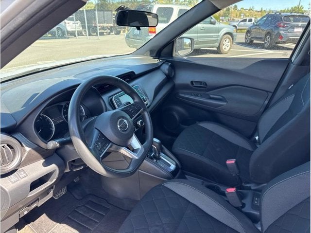 2019 Nissan Kicks S