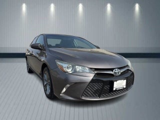 2016 Toyota Camry SE Sedan 4D