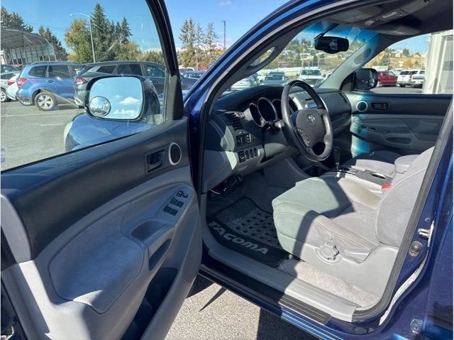 2005 Toyota Tacoma Pickup 4D 6 ft