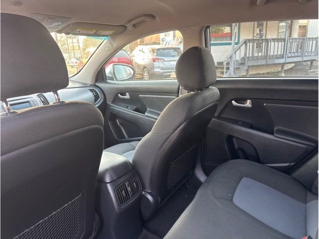 2016 Kia Sportage LX